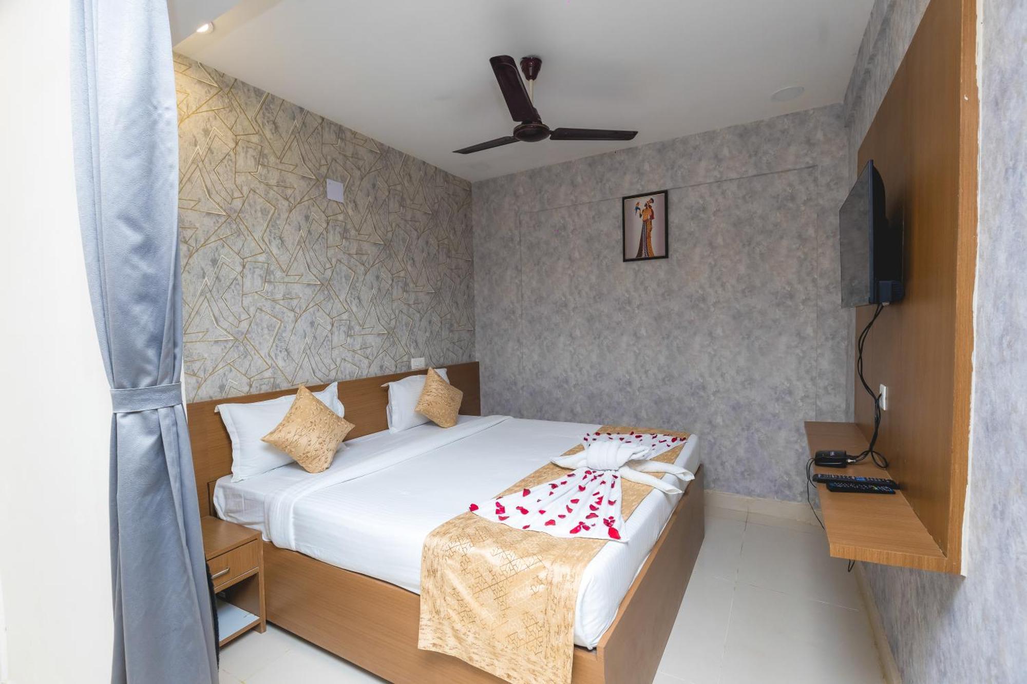Rosewood Luxury Hotel Bhubaneswar Exterior photo