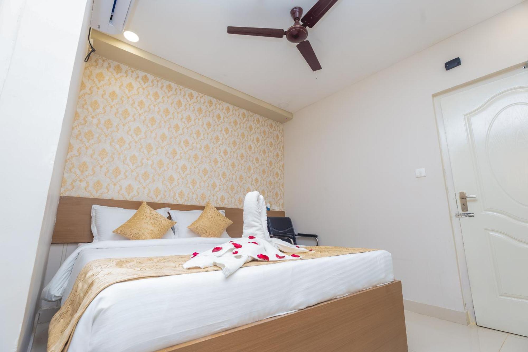 Rosewood Luxury Hotel Bhubaneswar Exterior photo